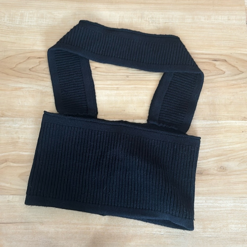 Sweater crop top